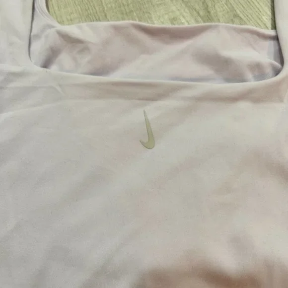 🟡SOLD🟡Nike Yoga Luxe Women's Shelf-Bra Workout Tank in Lavender Purple 3X NWT - Picture 5 of 7